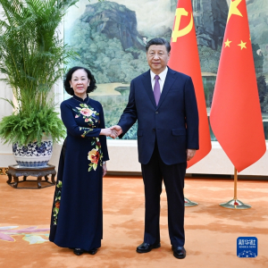 張氏梅 張氏梅