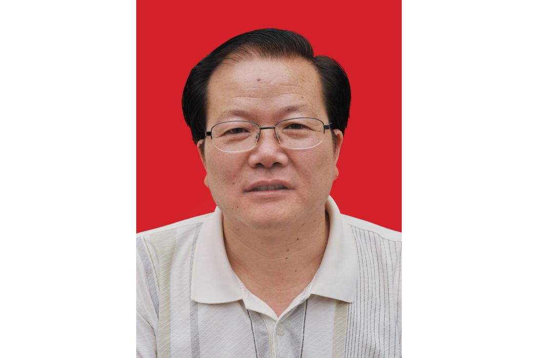 周國強(河南省南陽市西峽縣住房和城鄉建設局黨組成員、副局長) 周國強(河南省南陽市西峽縣住房和城鄉建設局黨組成員、副局長)