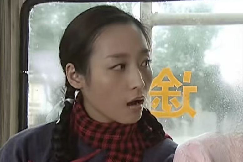 秋紅(諜戰劇《江城令》中的角色)