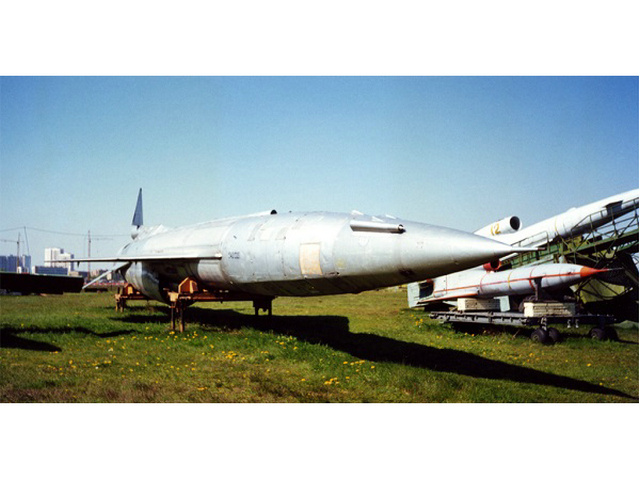 蘇聯圖-123無人偵察機