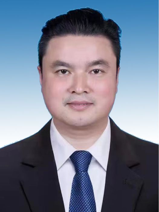 高世成(重慶市墊江縣委教育工委委員、縣教委副主任) 高世成(重慶市墊江縣委教育工委委員、縣教委副主任)