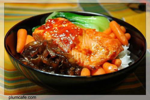 三文魚蓋澆飯 三文魚蓋澆飯