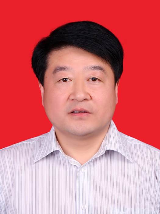 黃成清(湖北省襄陽市商務局副局長、黨組成員) 黃成清(湖北省襄陽市商務局副局長、黨組成員)
