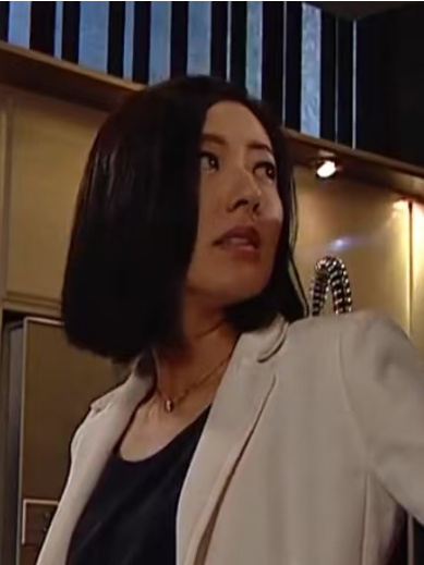 鄭妁彤 鄭妁彤