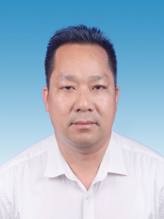 李規(廣西壯族自治區貴港市覃塘區土地和房屋徵收服務中心主任,黨支部書記) 李規(廣西壯族自治區貴港市覃塘區土地和房屋徵收服務中心主任,黨支部書記)