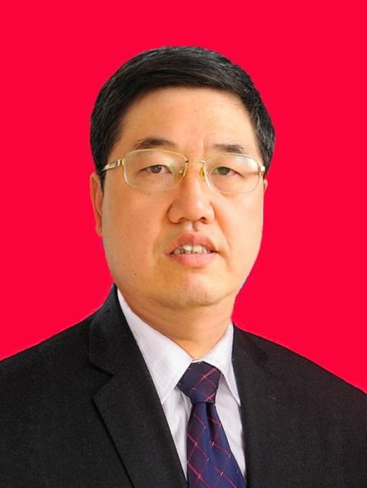張曉峰(山西省介休市政協黨組成員、副主席) 張曉峰(山西省介休市政協黨組成員、副主席)
