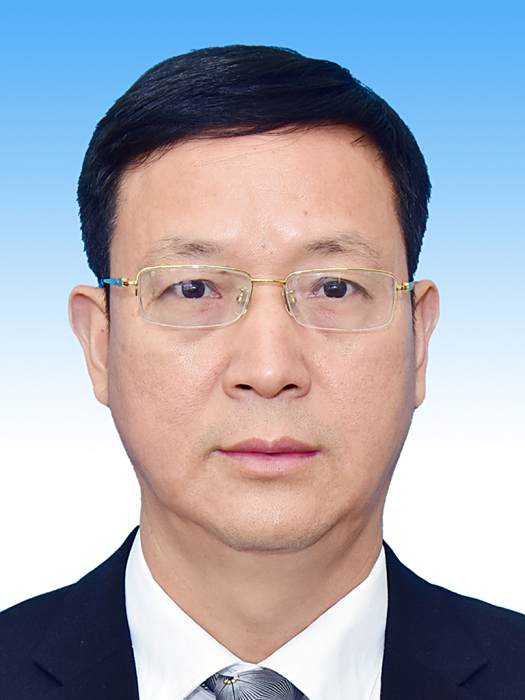 周靖(廣東省韶關市始興縣政協副主席) 周靖(廣東省韶關市始興縣政協副主席)