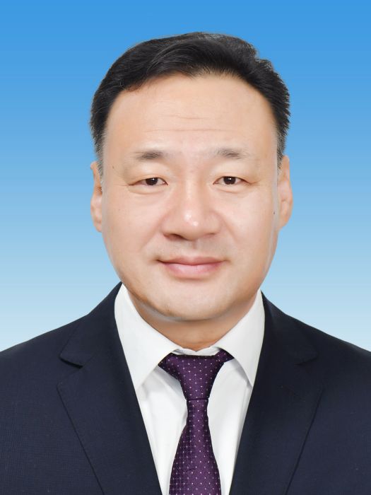 金嶺(遼寧省鐵嶺市鐵嶺縣委常委、副縣長,凡河新區黨工委書記) 金嶺(遼寧省鐵嶺市鐵嶺縣委常委、副縣長,凡河新區黨工委書記)