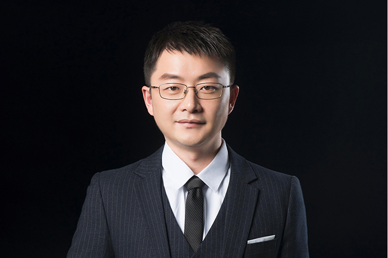 鄔強強 鄔強強