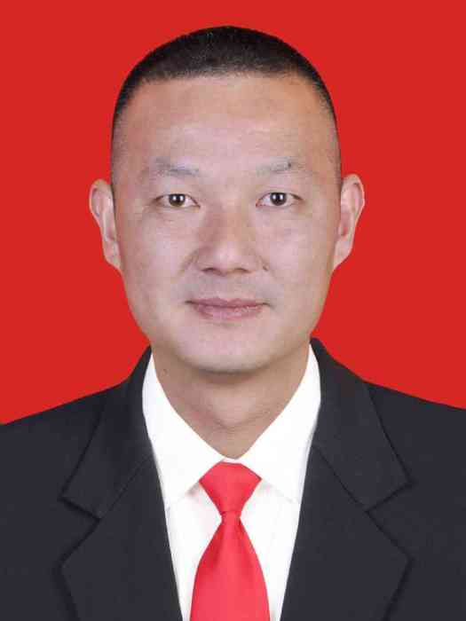 徐平(浙江省金華市武義縣大田鄉鄉長) 徐平(浙江省金華市武義縣大田鄉鄉長)