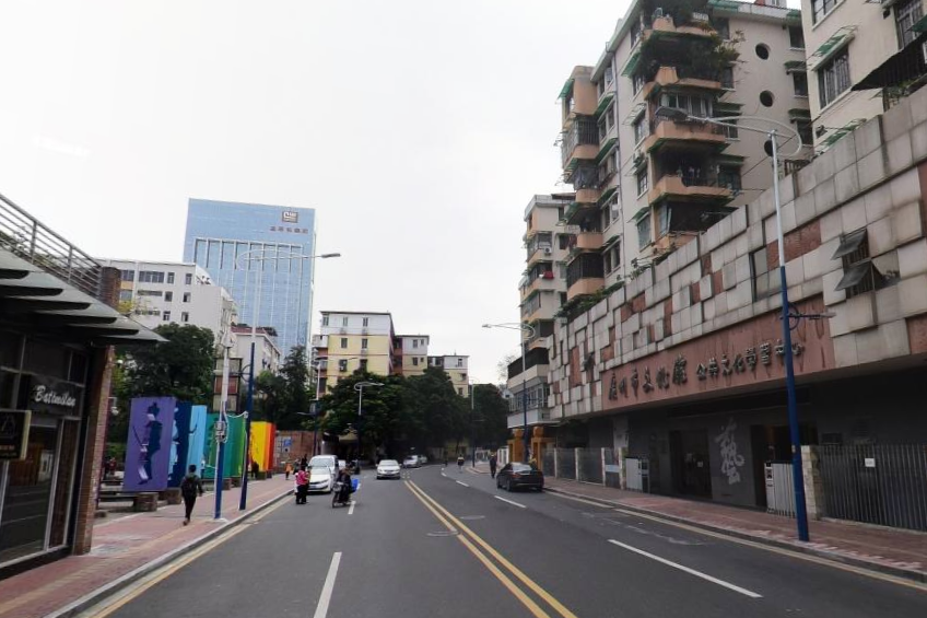 藝苑路 藝苑路
