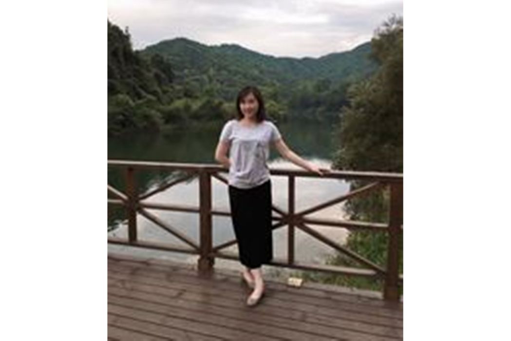 唐玲(華東師範大學古籍研究所副研究員) 唐玲(華東師範大學古籍研究所副研究員)