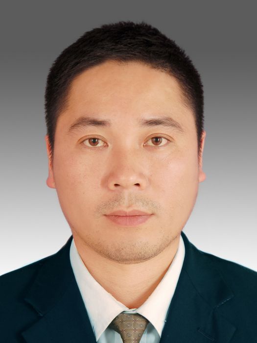 楊彬(四川省邛崍市審計局黨組成員、副局長) 楊彬(四川省邛崍市審計局黨組成員、副局長)