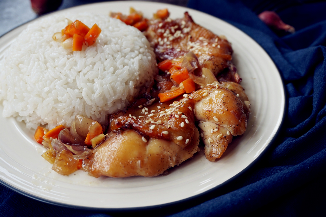 烤雞腿蓋飯 烤雞腿蓋飯
