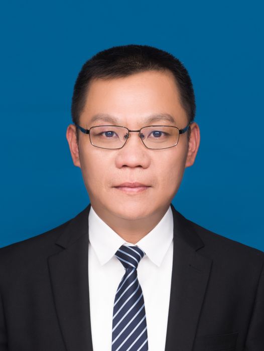 葉強(重慶市渝北區交通局黨委委員、副局長) 葉強(重慶市渝北區交通局黨委委員、副局長)