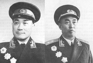 首任司令員張國華（左）政委譚冠三（右）