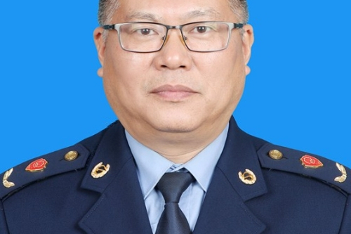 張建偉(海鹽縣市場監督管理局黨委書記) 張建偉(海鹽縣市場監督管理局黨委書記)