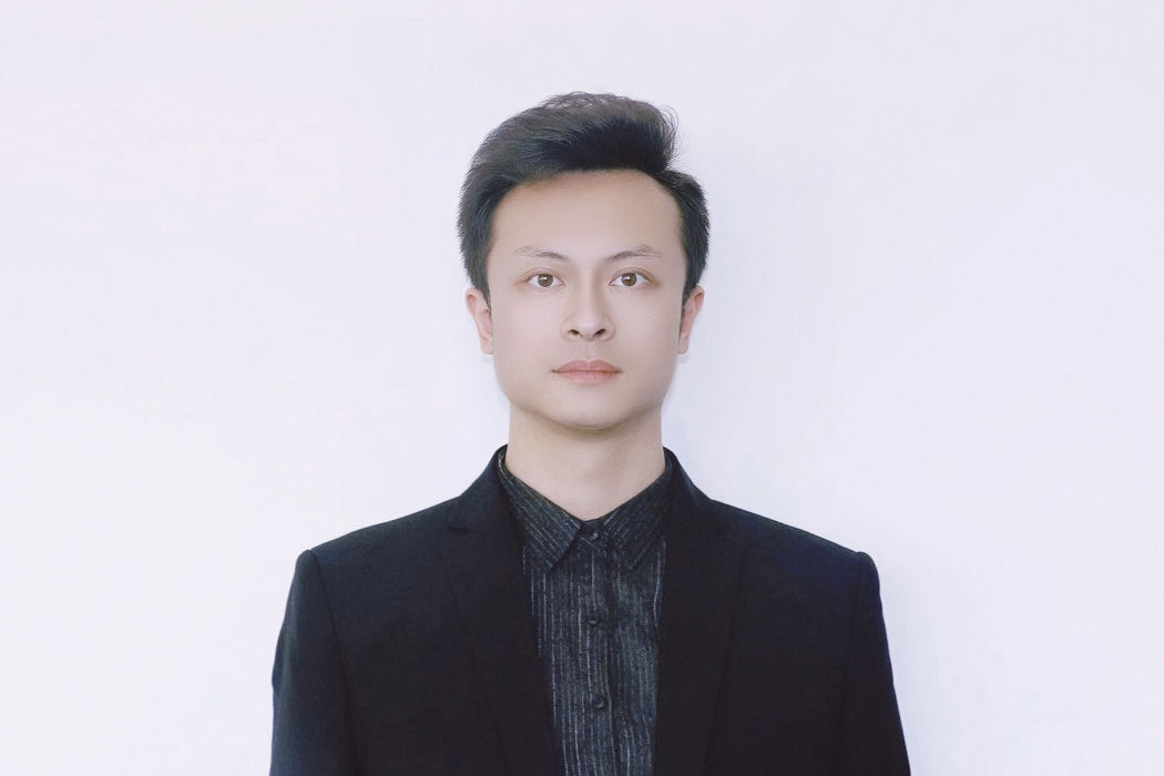 王理(中國作家) 王理(中國作家)