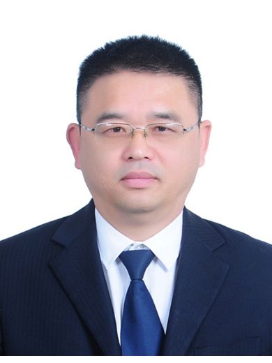 謝東升(浙江省寧波市象山縣交通運輸局黨委書記、局長、執法隊隊長) 謝東升(浙江省寧波市象山縣交通運輸局黨委書記、局長、執法隊隊長)