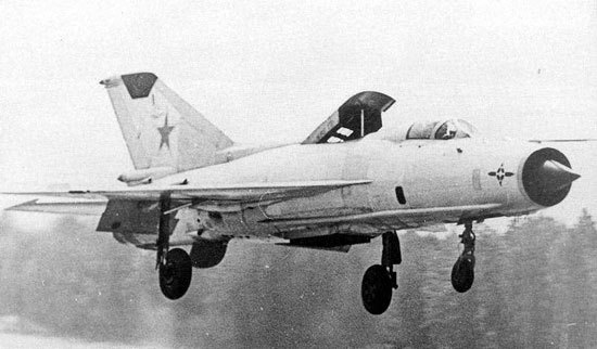 前蘇聯米格-21PD垂直起降實驗機