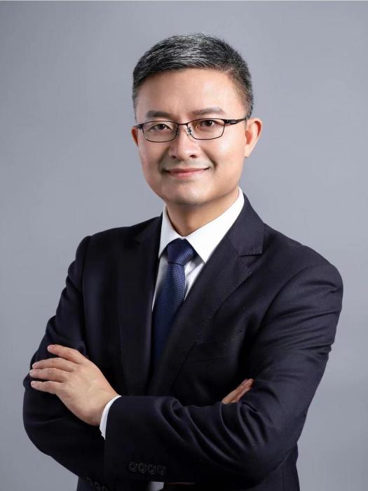 王承軍(長江證券股份有限公司副總裁,長江證券承銷保薦有限公司董事長) 王承軍(長江證券股份有限公司副總裁,長江證券承銷保薦有限公司董事長)
