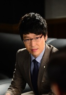 幽靈(韓國2012年蘇志燮主演SBS水木劇)