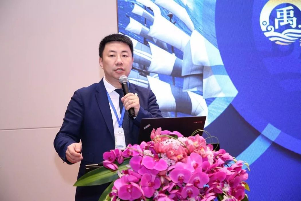 許珂(廣東方直集團有限公司原總裁) 許珂(廣東方直集團有限公司原總裁)