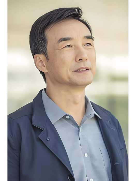 何晏(電視劇《歸去來》中的角色，由施京明飾演)