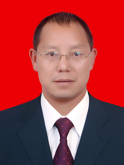胡榮華(雲南省楚雄彝族自治州姚安縣教育體育局副局長) 胡榮華(雲南省楚雄彝族自治州姚安縣教育體育局副局長)