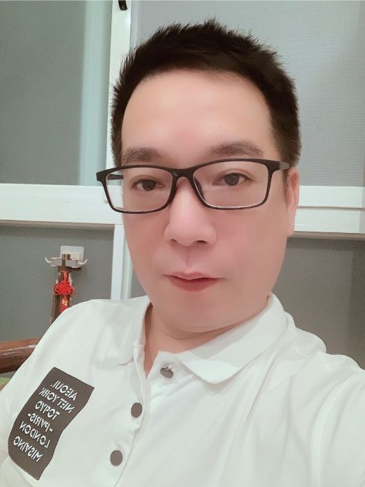 王海濱(歌手) 王海濱(歌手)