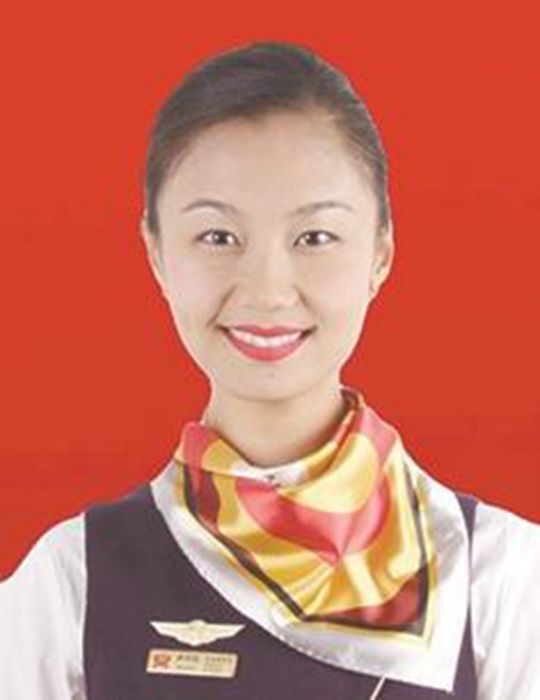 唐雨佳(長安航空有限責任公司乘務隊經理) 唐雨佳(長安航空有限責任公司乘務隊經理)