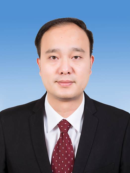 周華鵬(重慶市璧山區大興鎮黨委宣傳統戰委員) 周華鵬(重慶市璧山區大興鎮黨委宣傳統戰委員)
