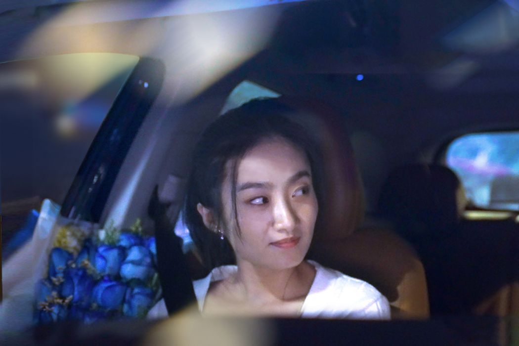 袁曉靜(電影《最後一夜》中的角色) 袁曉靜(電影《最後一夜》中的角色)