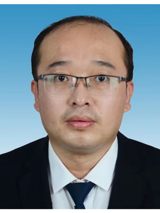 郭立軍(山東省德州市夏津縣行政審批服務局黨組書記、局長兼縣政務服務管理辦公室主任) 郭立軍(山東省德州市夏津縣行政審批服務局黨組書記、局長兼縣政務服務管理辦公室主任)
