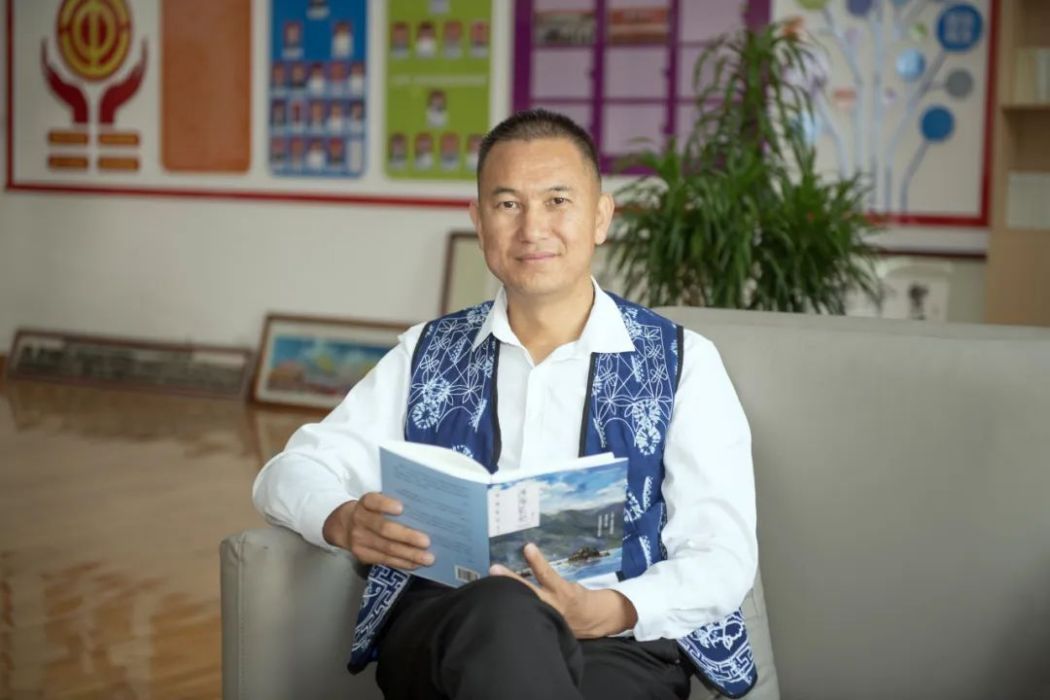 北雁(中國作家協會會員,雲南作家,代表作品《洱海筆記》) 北雁(中國作家協會會員,雲南作家,代表作品《洱海筆記》)