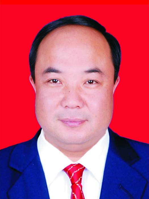 袁金偉(河南省新密市水利局黨組書記、局長) 袁金偉(河南省新密市水利局黨組書記、局長)
