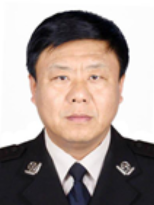 姜波(內蒙古自治區通遼市公安局黨委委員、副局長) 姜波(內蒙古自治區通遼市公安局黨委委員、副局長)