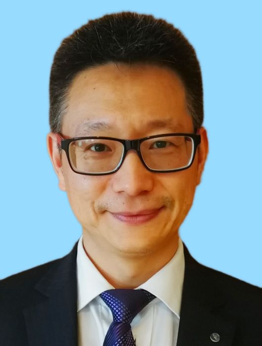 宋冰(英國皇家學會會士,英國卡迪夫大學口腔學院再生醫學終身教授) 宋冰(英國皇家學會會士,英國卡迪夫大學口腔學院再生醫學終身教授)