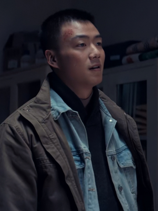 鄧岩(青春懸疑犯罪短劇集《膽小鬼》中的虛構角色) 鄧岩(青春懸疑犯罪短劇集《膽小鬼》中的虛構角色)