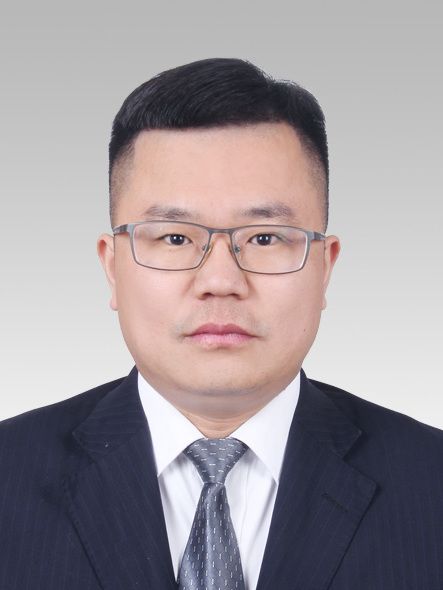 李國順(山東省菏澤市定陶區南王店鎮黨委副書記、鎮長) 李國順(山東省菏澤市定陶區南王店鎮黨委副書記、鎮長)