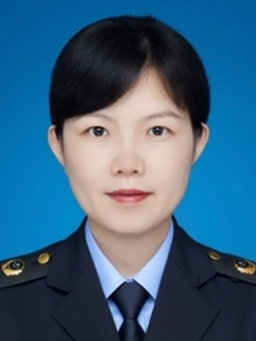 徐麗娜(浙江省麗水市青田縣市場監督管理局黨組成員) 徐麗娜(浙江省麗水市青田縣市場監督管理局黨組成員)