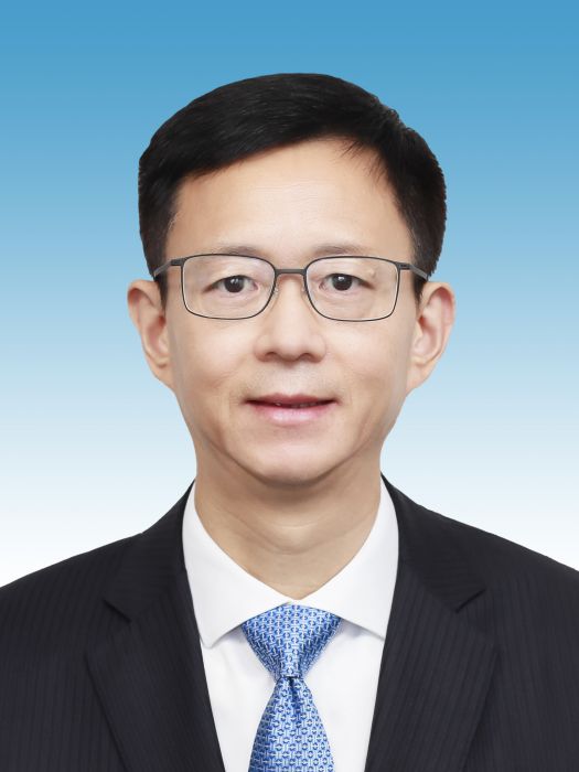 謝兵(廈門航空有限公司黨委副書記、總經理(法定代表人)、副董事長) 謝兵(廈門航空有限公司黨委副書記、總經理(法定代表人)、副董事長)