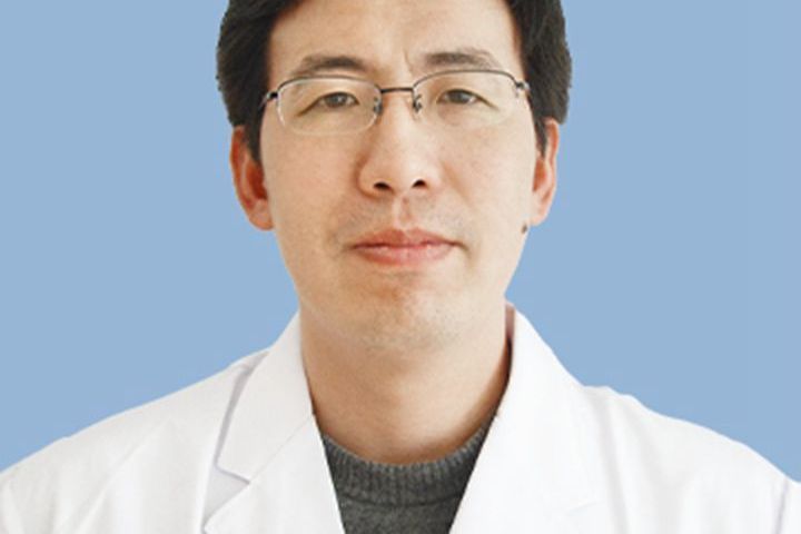 李童(上海新視界中興眼科醫院眼科醫生) 李童(上海新視界中興眼科醫院眼科醫生)