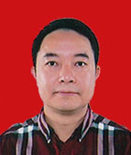 李銀昌(四川省生態環境廳黨組成員、副廳長) 李銀昌(四川省生態環境廳黨組成員、副廳長)