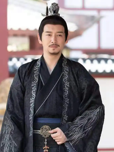 墨元隆 墨元隆