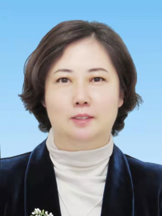 劉英(黔西南布依族苗族自治州文化廣電旅遊局黨組成員、副局長) 劉英(黔西南布依族苗族自治州文化廣電旅遊局黨組成員、副局長)