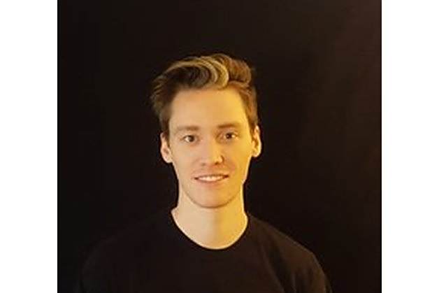 Sean Stolzenthaler