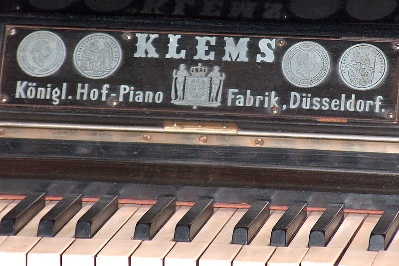 克萊姆斯鋼琴