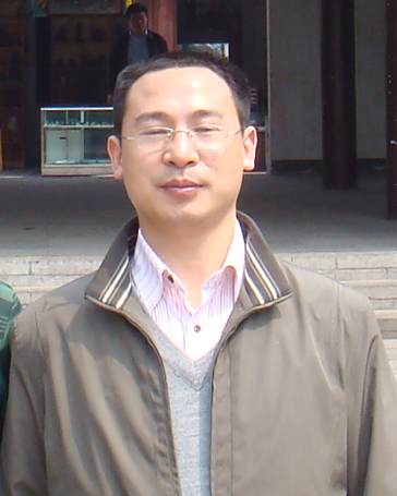 李德荷 李德荷