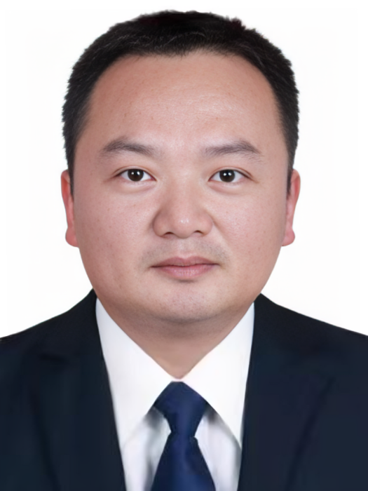 朱輝(雲南省昆明市富民縣委常委、縣委統戰部部長) 朱輝(雲南省昆明市富民縣委常委、縣委統戰部部長)